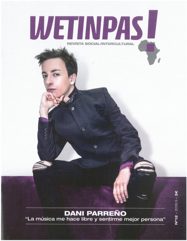 Portada de la revista Wetinpas! Nº 12 con la foto de Dani Parreño en pose pensativa