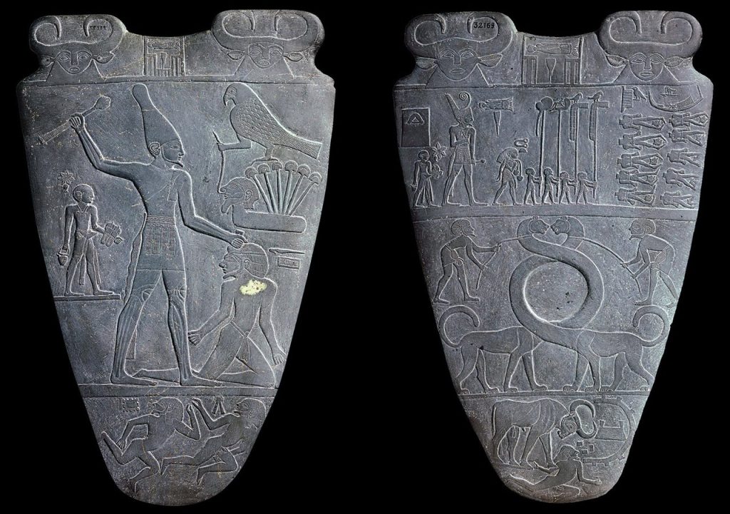 Grabado del faraón Narmer, primer faraón negro. Faraones negros.